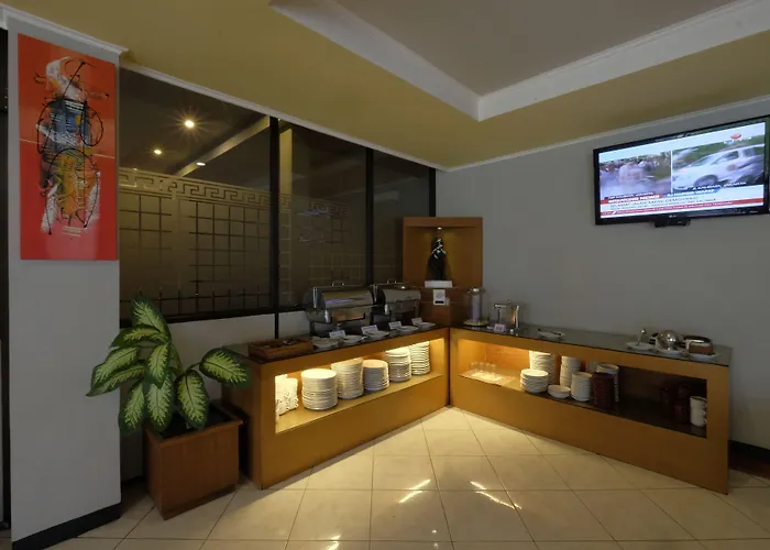 Hotel The Yani Bali Pesanggaran