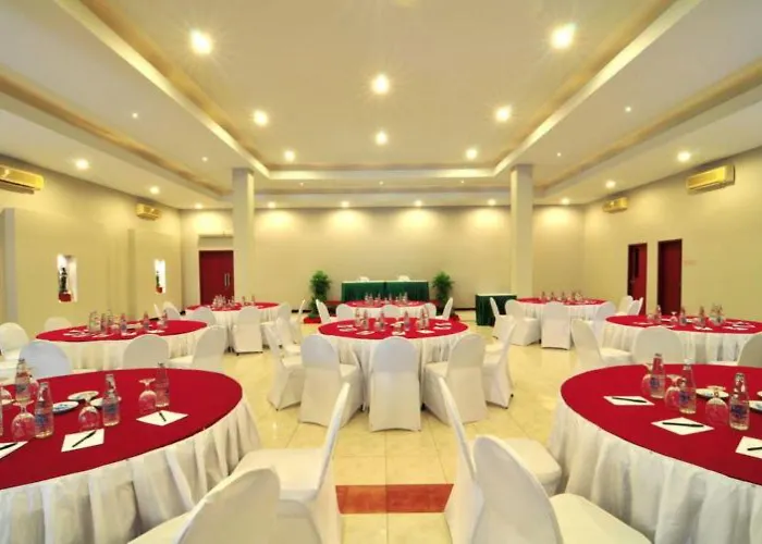 Hotel The Yani Bali Pesanggaran